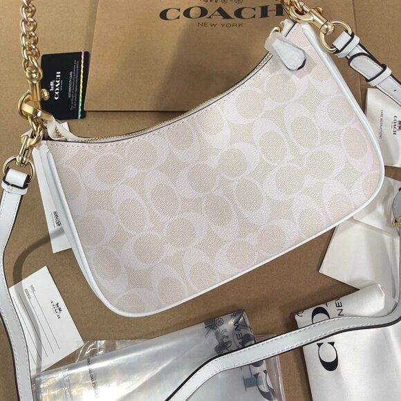 🍵Coach Teri Mini Leather Shoulder Bag - Picture 2 of 9